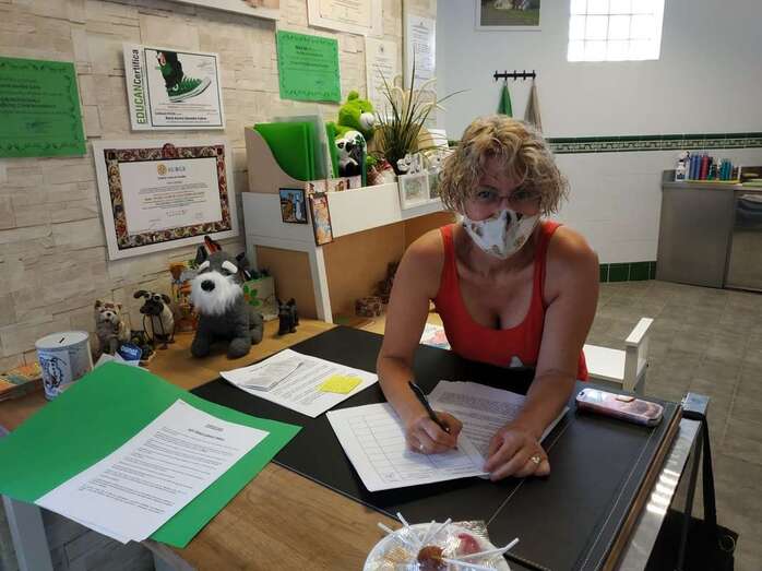 La concejala Auri Saavedra firmó hace unos días la adhesión de Telde al Pacto de Teguise (Foto TA)